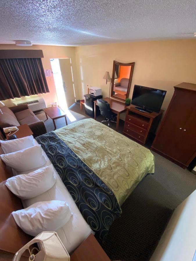 Budget Host Inn - Baxley Kültér fotó