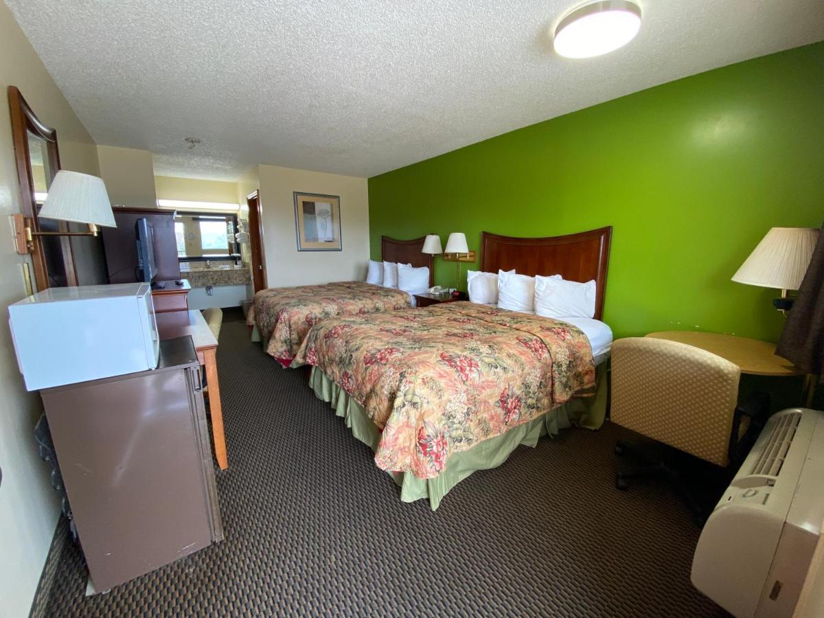 Budget Host Inn - Baxley Kültér fotó